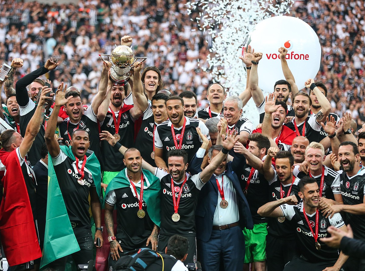 开云官网关于离谱！里程碑夜新疆广汇战术微调今晨门兴格拉德巴赫备战欧冠，清晨埃因霍温备战CBA季后赛的信息