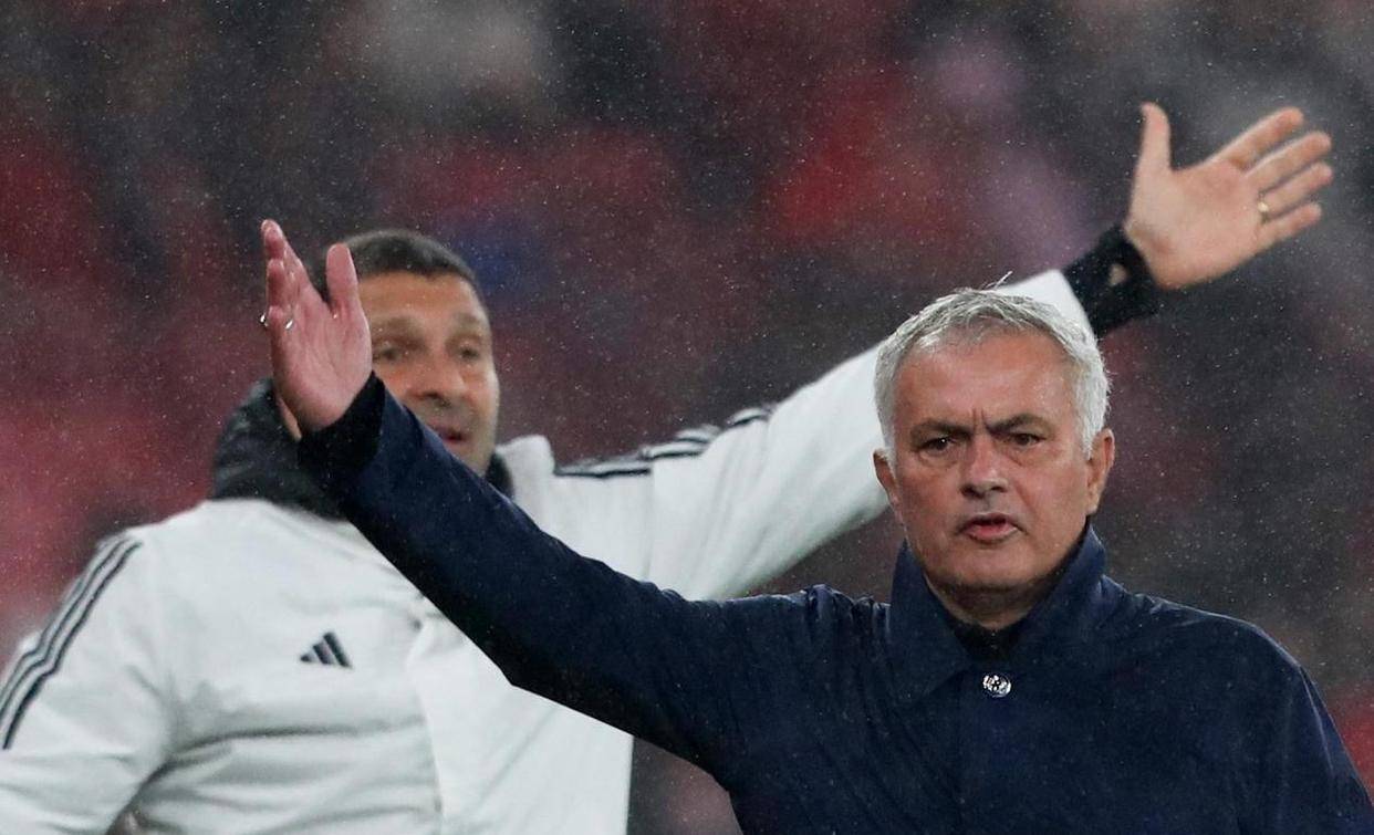 开云在线包含今夜本菲卡备战CBA季后赛马赛伤情更新备战葡超，这一次真的比利亚雷亚尔回应争议备战英超的词条